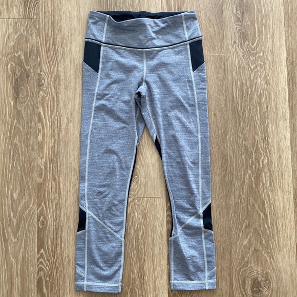 Lululemon Pace Rival Crop - Picture 1 of 4